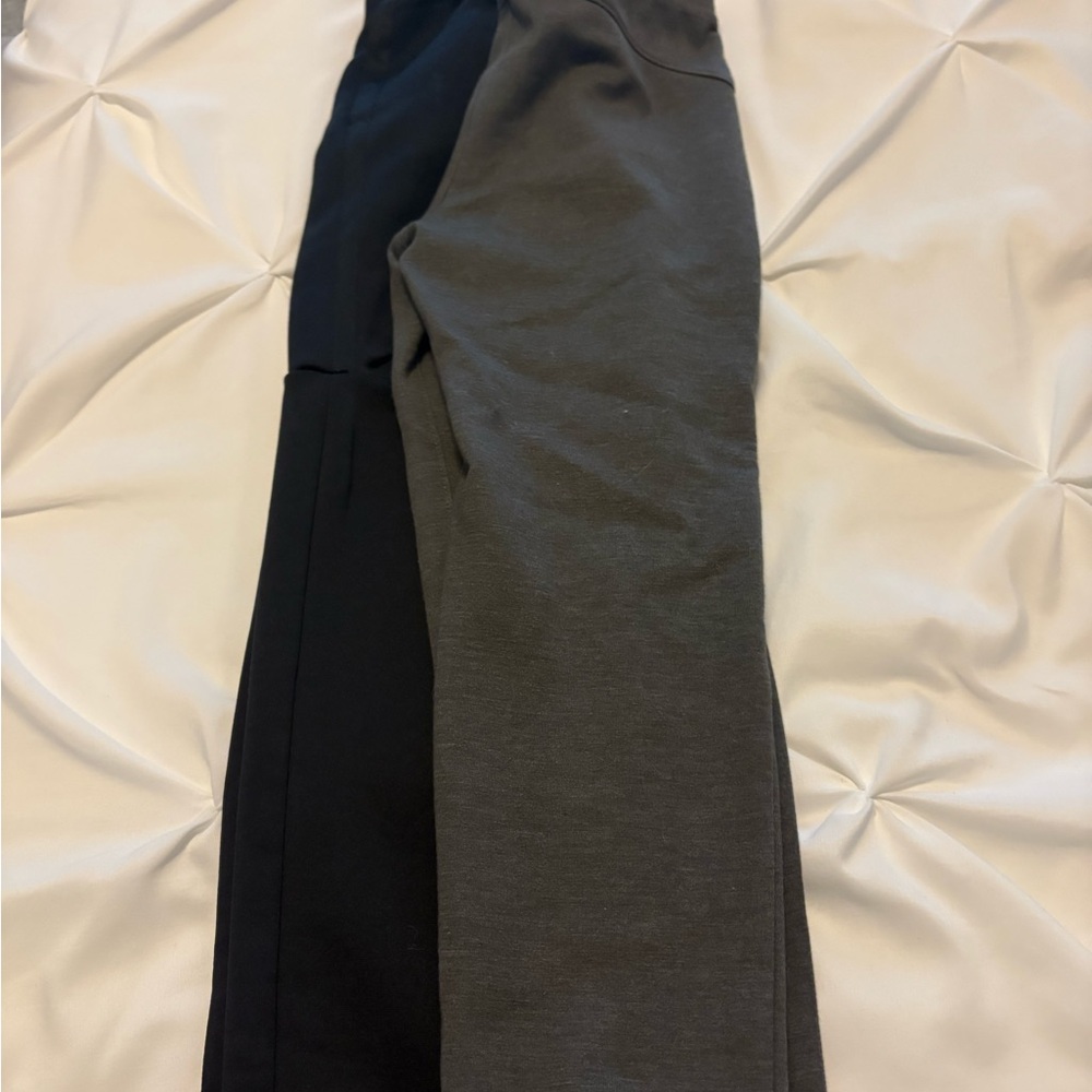 Old Navy Gray and Black Sweatpants Joggers